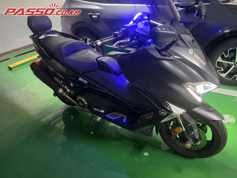 Yamaha 티맥스 DX