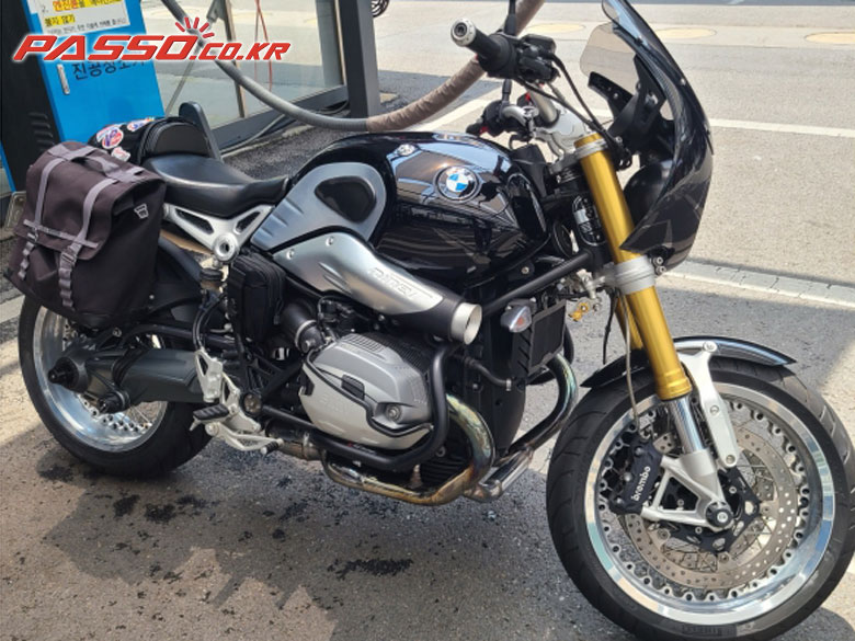 BMW R 나인 T