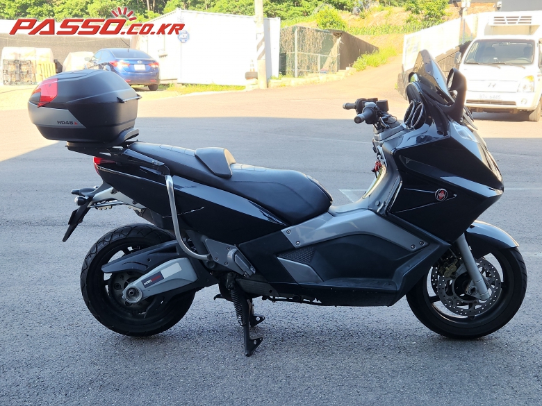 Gilera GP 800