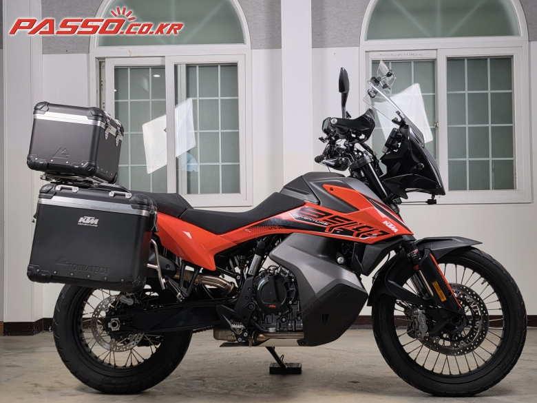 KTM 890 어드벤처