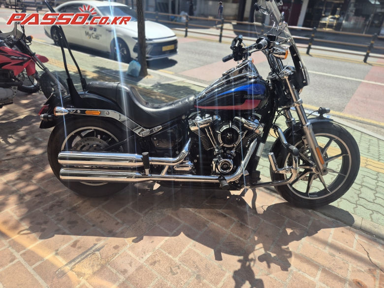 Harley-Davidson 소프테일 로우라이더