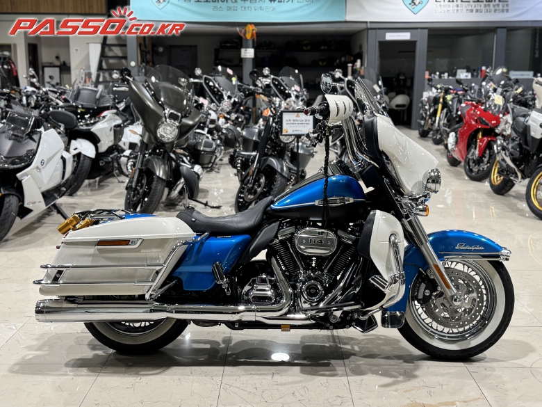 Harley-Davidson 일렉트라 글라이드 리바이벌