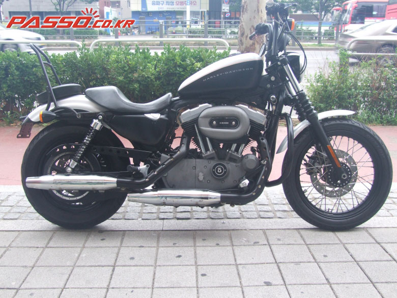 Harley-Davidson 나잇스터 1200