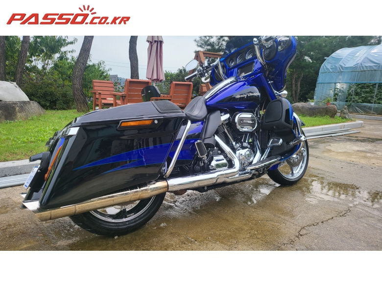 Harley-Davidson CVO 스트리트 글라이드