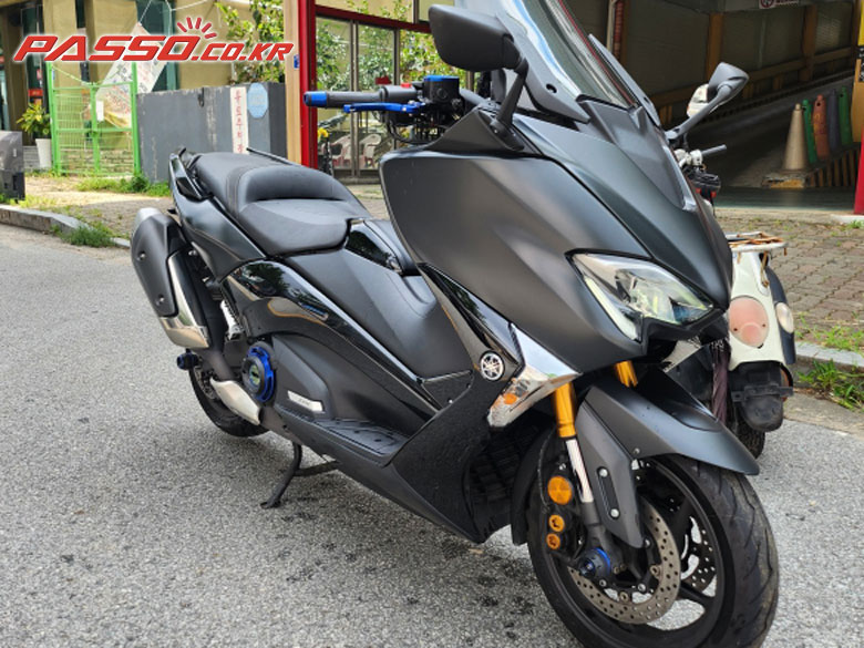 Yamaha 티맥스 DX