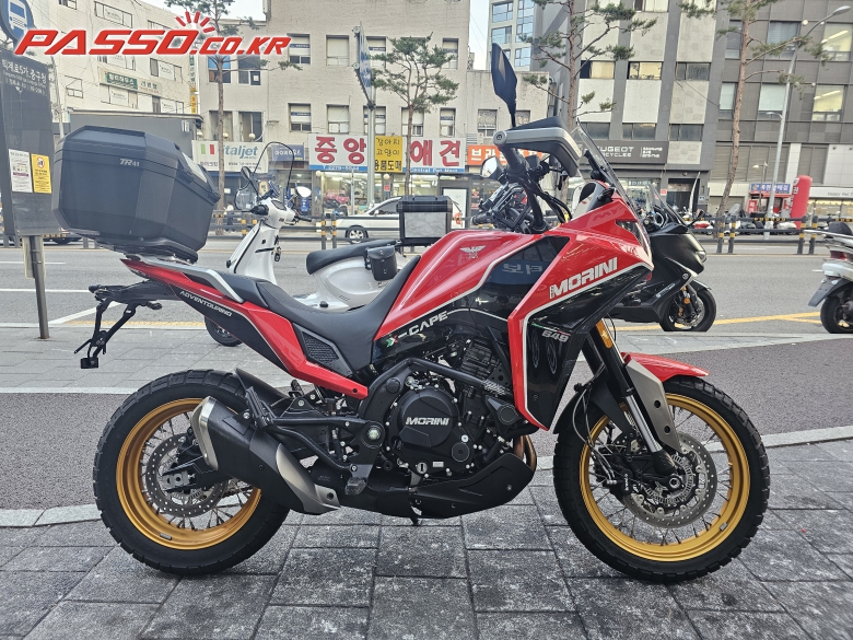 Moto Morini X-Cape 650