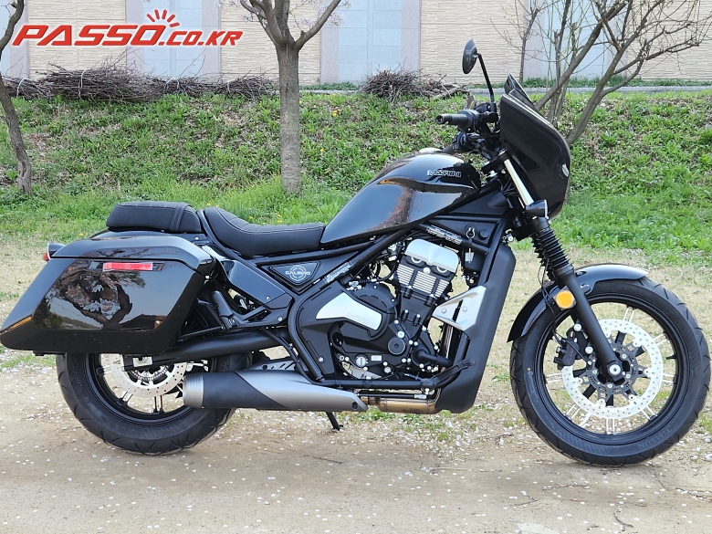 Moto Morini X-Cape 650