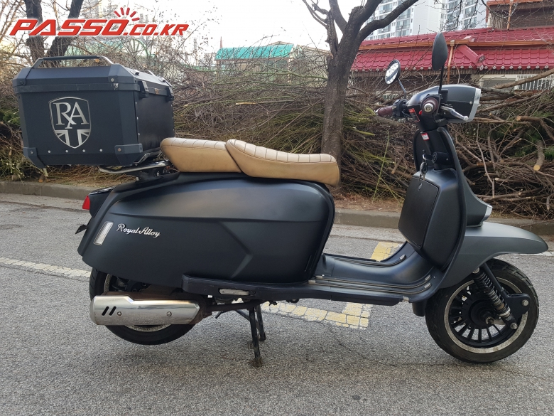 Royal Alloy GP 125 AC