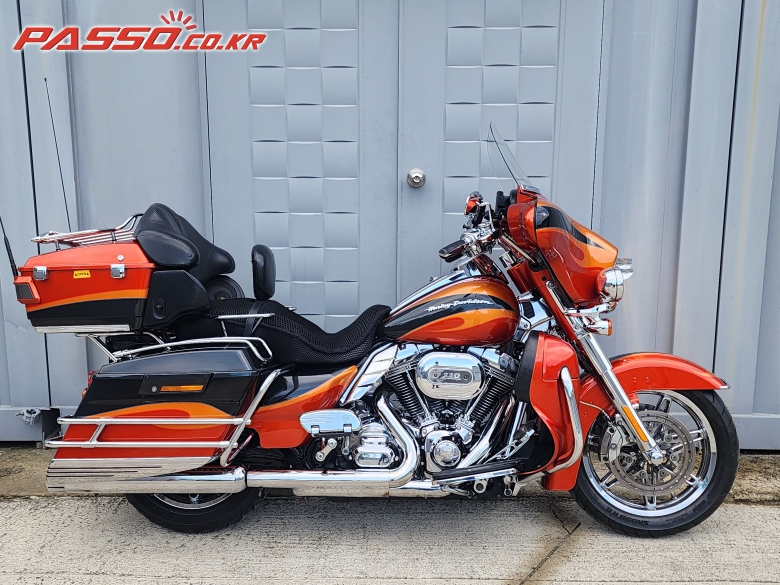 Harley-Davidson CVO 울트라 클래식