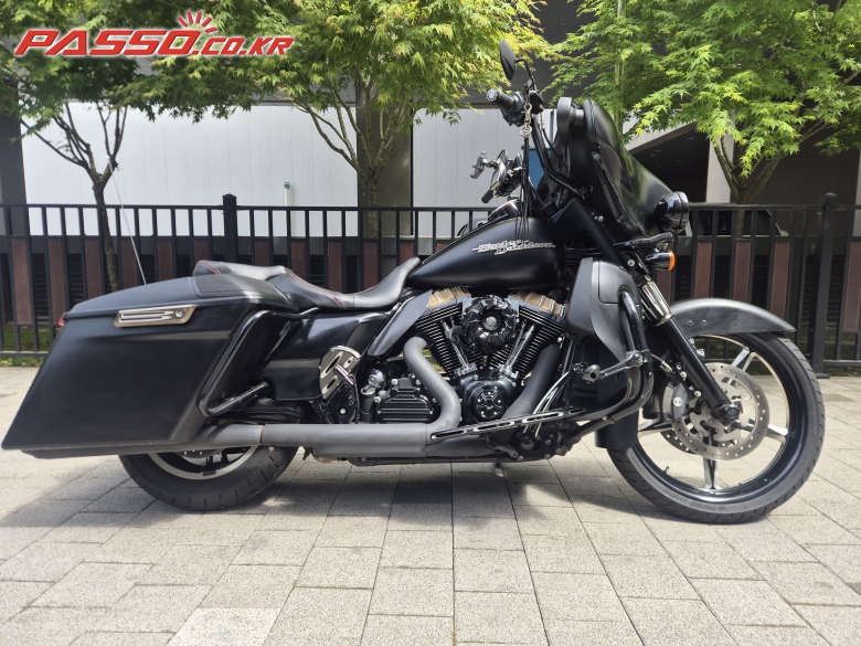 Harley-Davidson 스트리트 글라이드