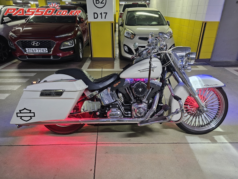 Harley-Davidson 소프테일 디럭스