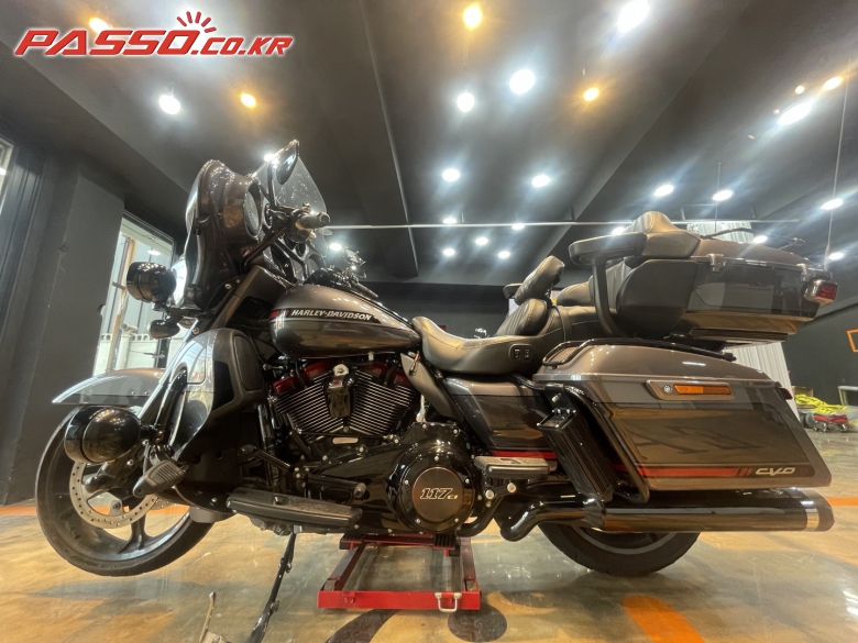 Harley-Davidson CVO 리미티드