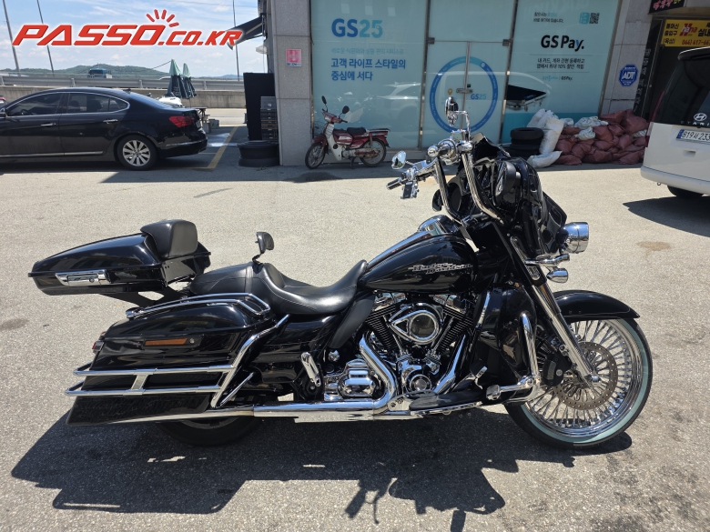 Harley-Davidson 스트리트 글라이드