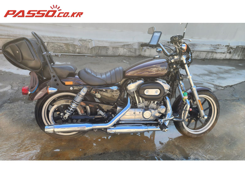 Harley-Davidson 883 슈퍼로우