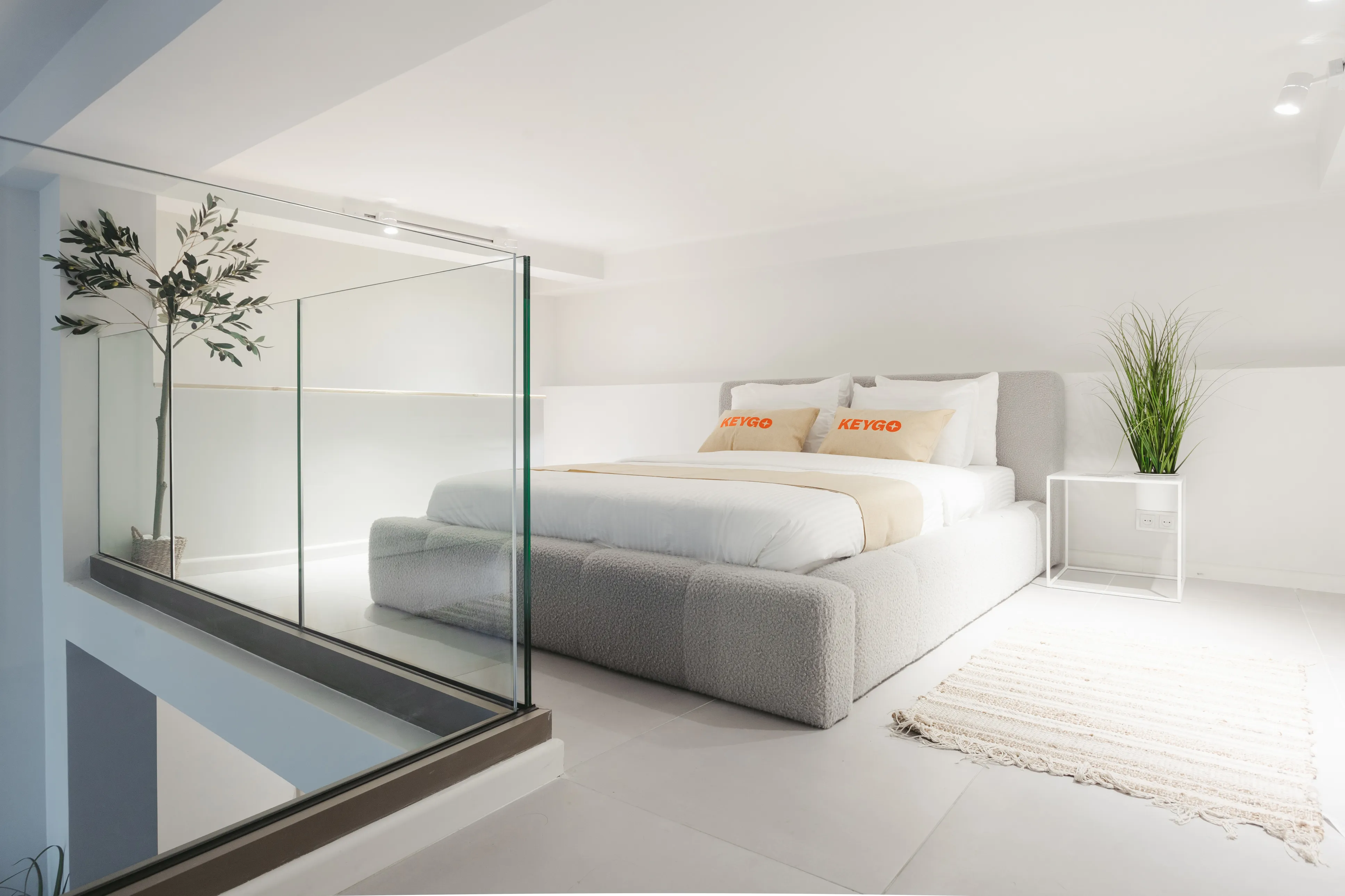 KeyGo #0017 | 1 Bedroom | Near The Opera House