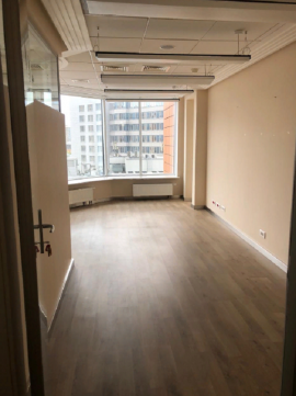 Аренда Офиса 260 м2 в Бизнес Центре 