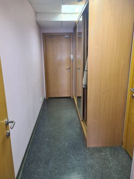 Аренда Офиса  1140 м2 в Бизнес-Центре 