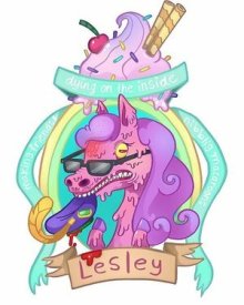 У пони Лесли отличный день!