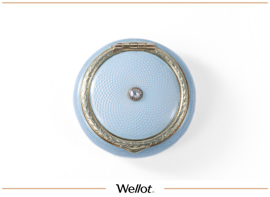 Изображение лота Бонбоньерка 1904-1908 Российская Империя «Фаберже»