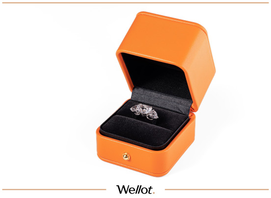 Изображение лота Кольцо с Натуральными Кунцитами «Три Сердца»