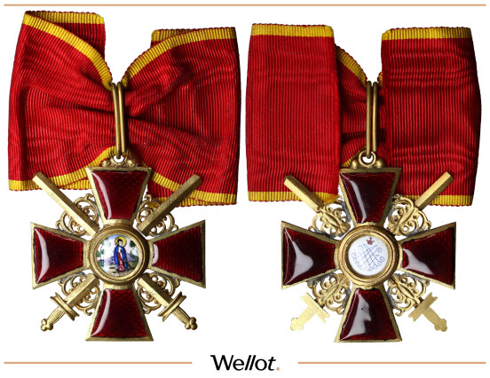 Знак Ордена Св. Анны 2й Степени с Мечами