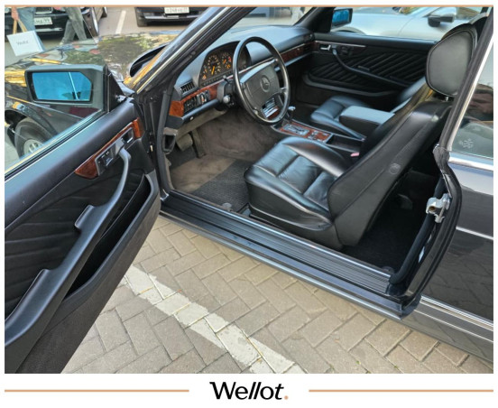 Изображение лота 1990 Mercedes-Benz 560 SEC C126