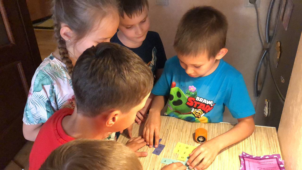 Идея для проведения дня рождения ребенка в стиле Brawl Stars (Браво Старс)