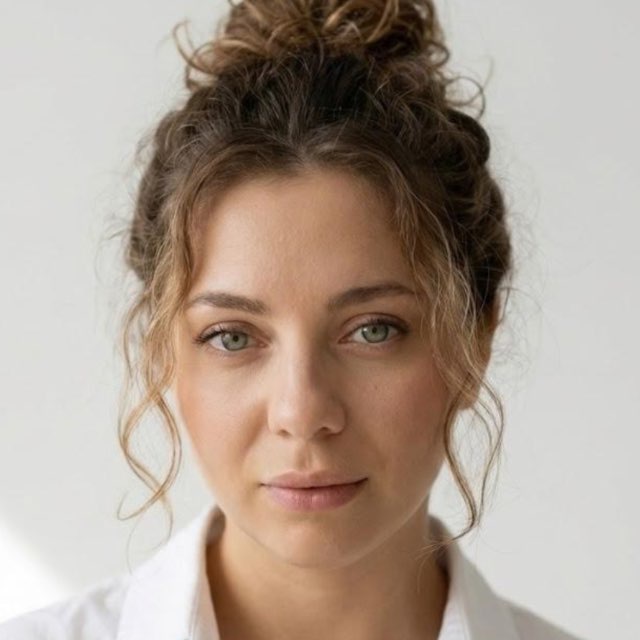 Виктория Кобилинская