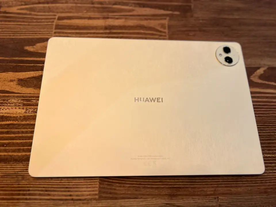 Дизайн HUAWEI MatePad Pro