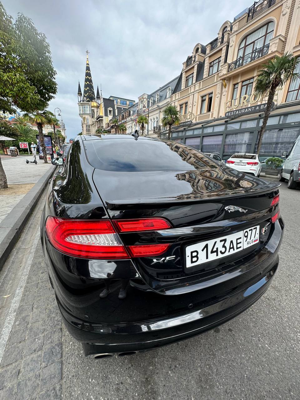 Jaguar XFR - миниатюра 2