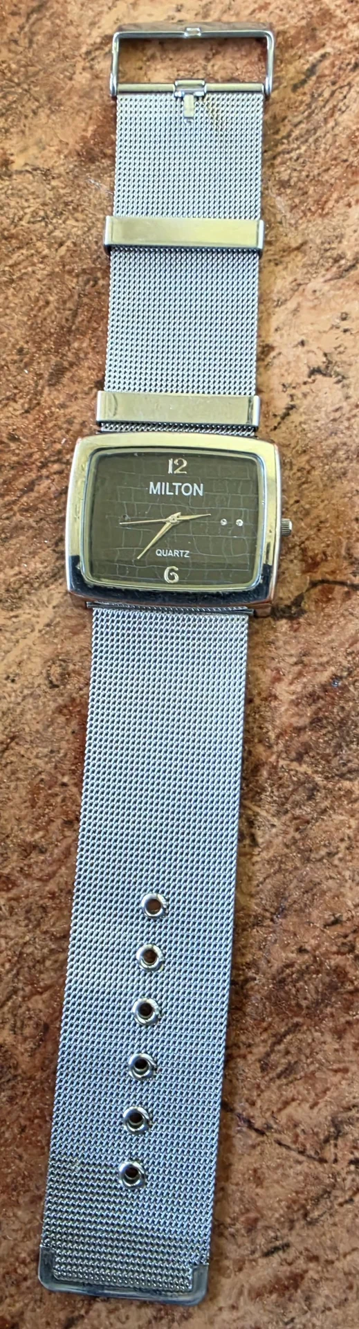 Часы женские MILTON, кварц