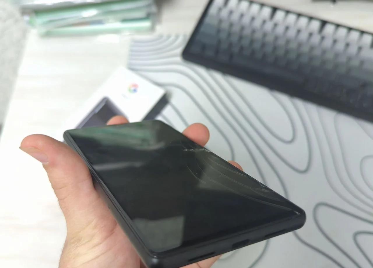 Google Pixel 6, 8/128 гб, SIM + eSIM - миниатюра 2