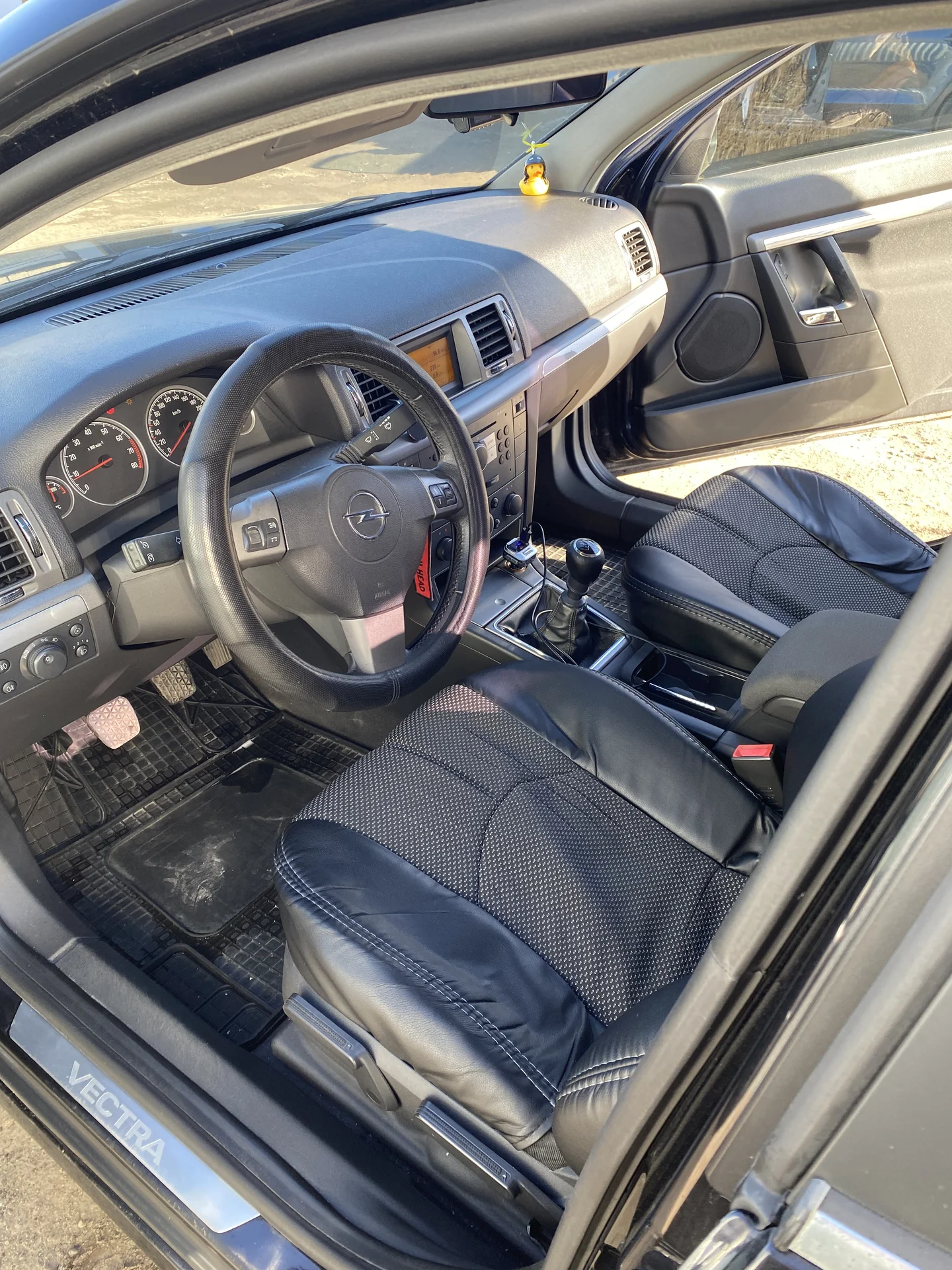 Opel Vectra C - миниатюра 13