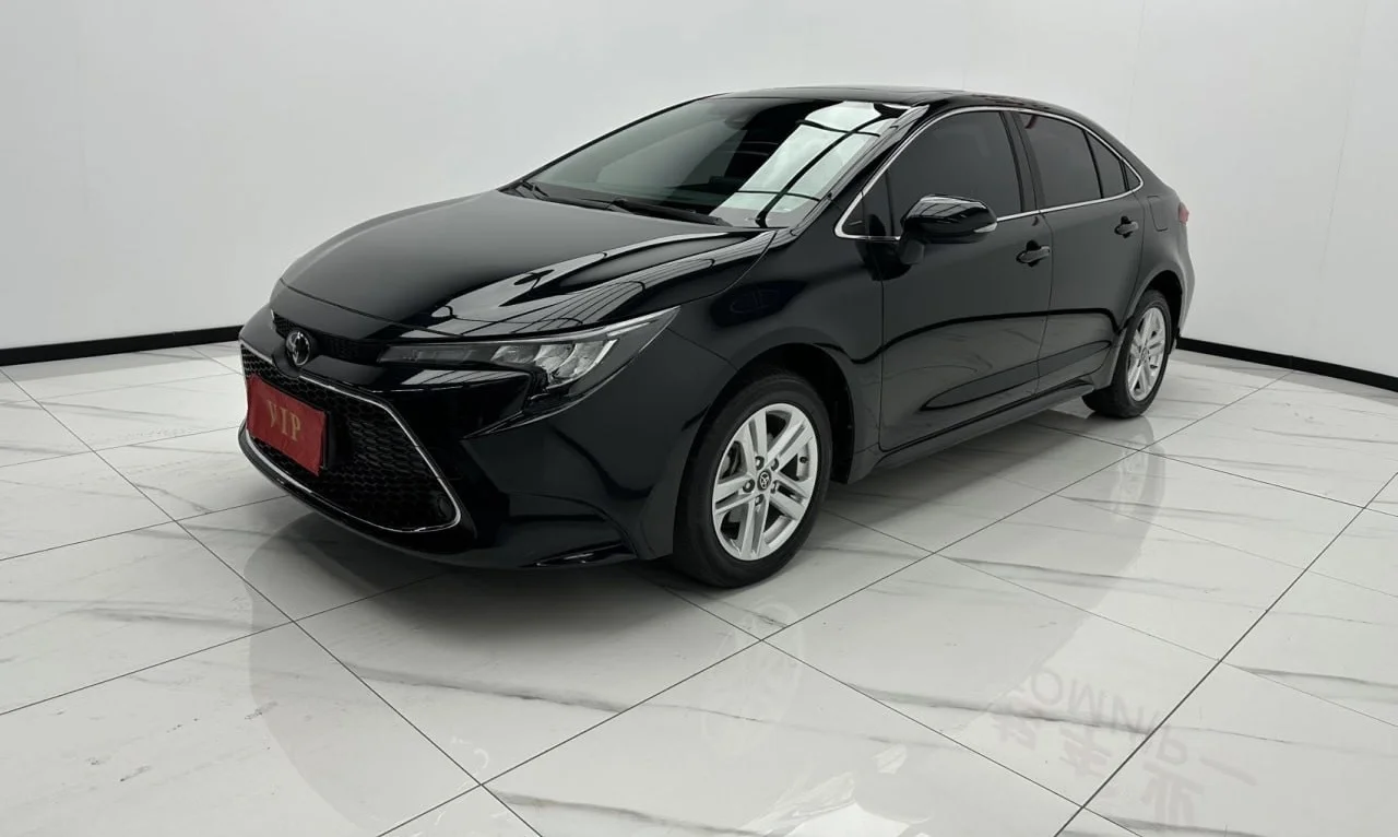 Toyota Levin 2022 185T CVT Luxury Edition - миниатюра 2