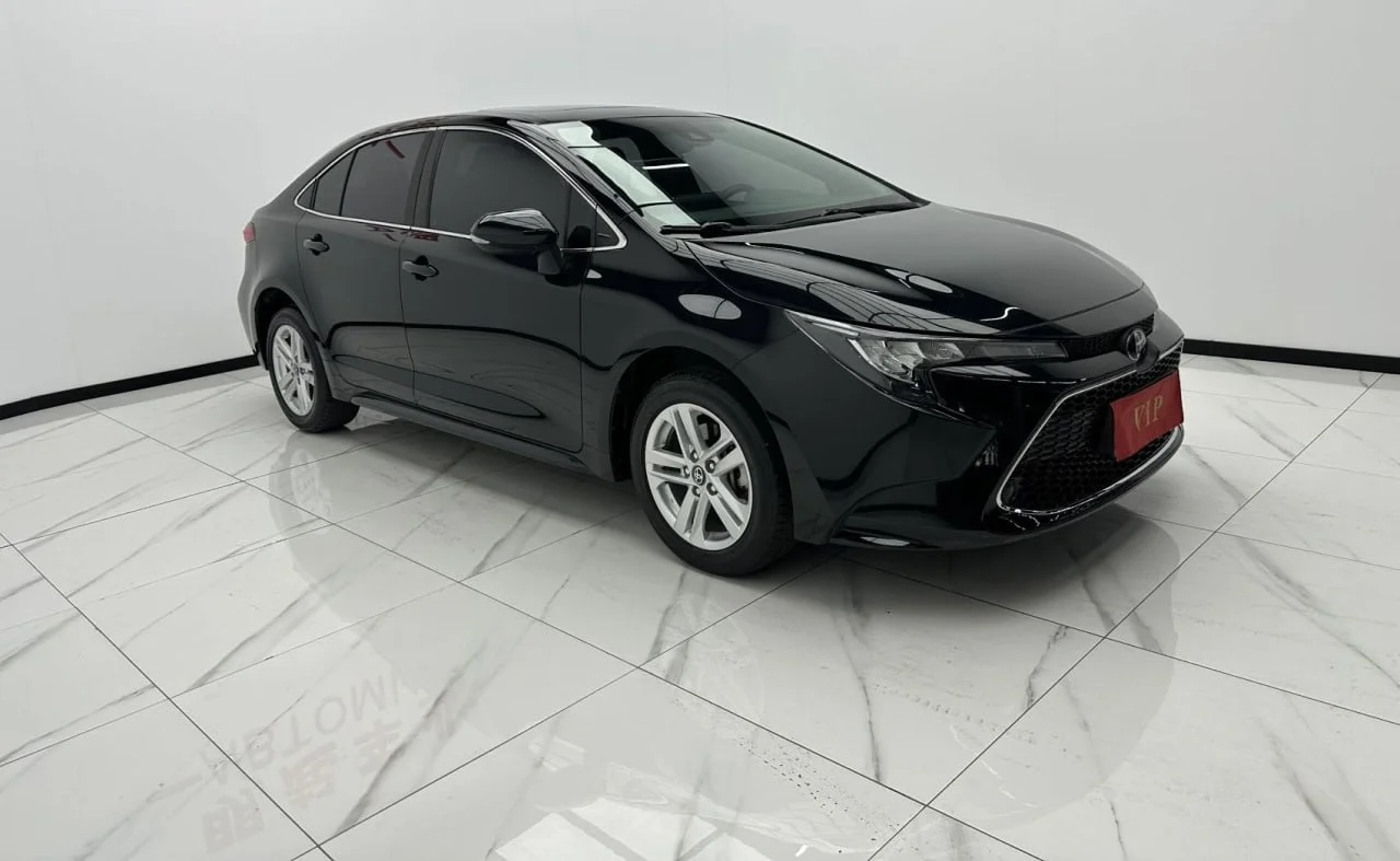 Toyota Levin 2022 185T CVT Luxury Edition - миниатюра 3