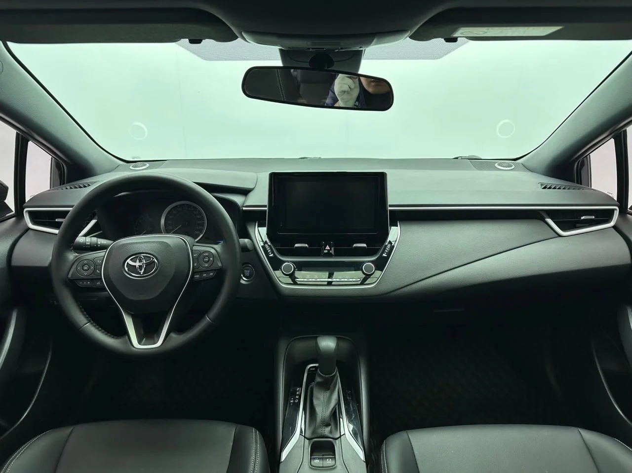 Toyota Levin 2022 185T CVT Luxury Edition - миниатюра 5