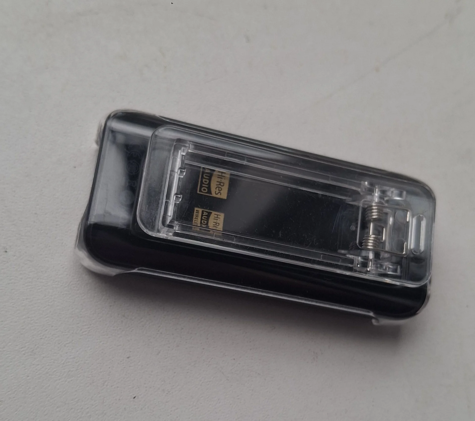 Цап-усилитель Bluetooth FIIO BTR15 - миниатюра 3