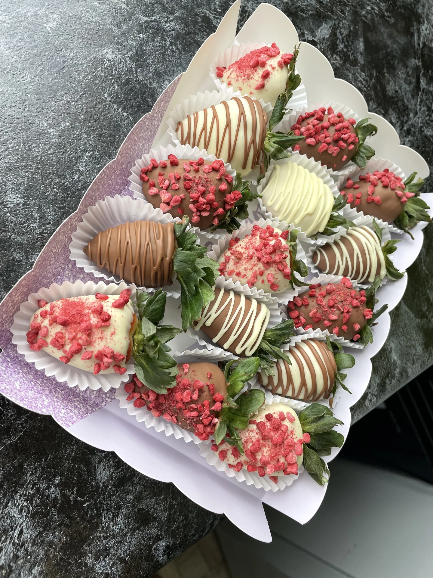 Клубника в бельгийском шоколаде - миниатюра 3