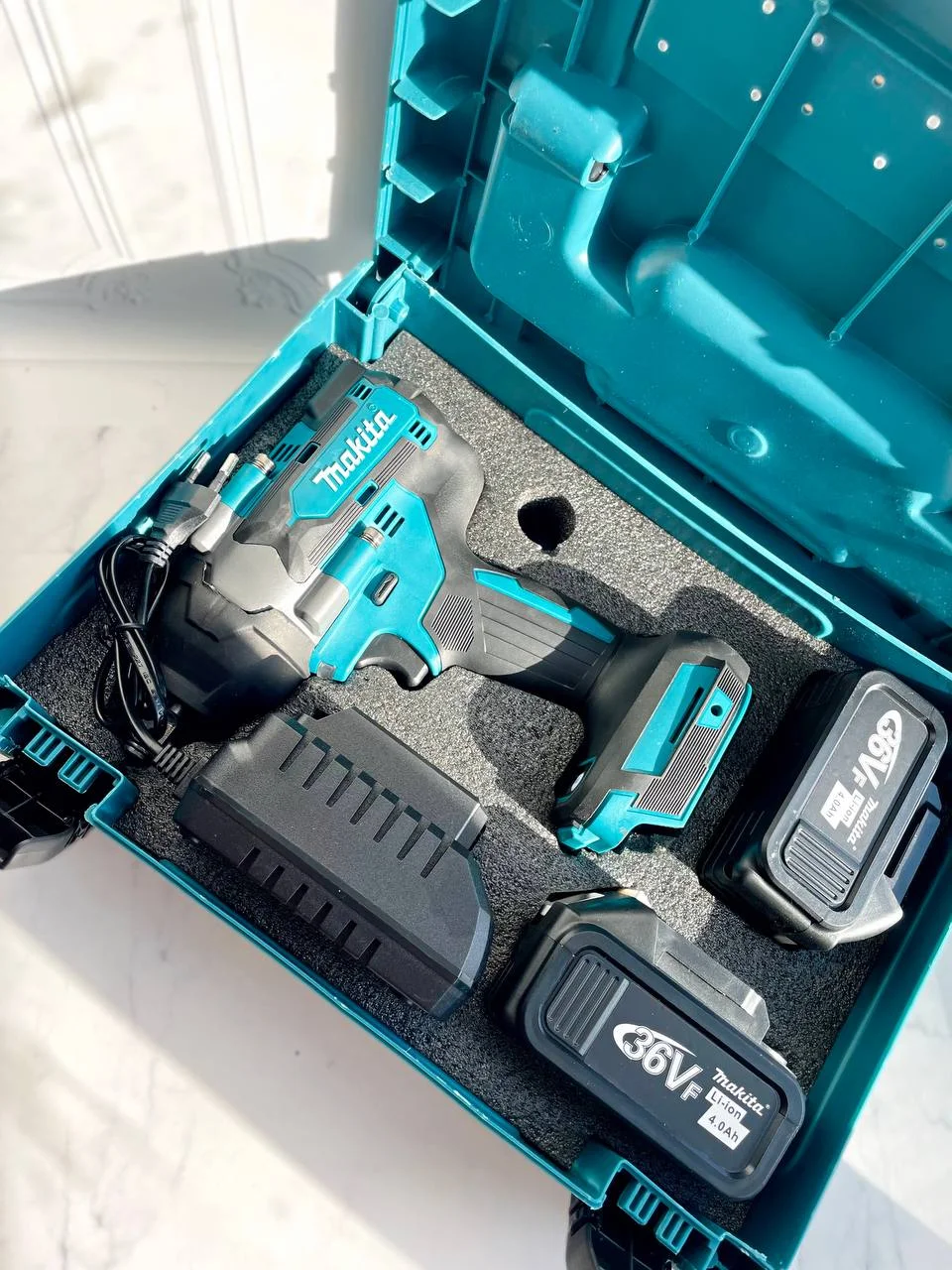 Гайковерт Makita 700 N/m - миниатюра 4