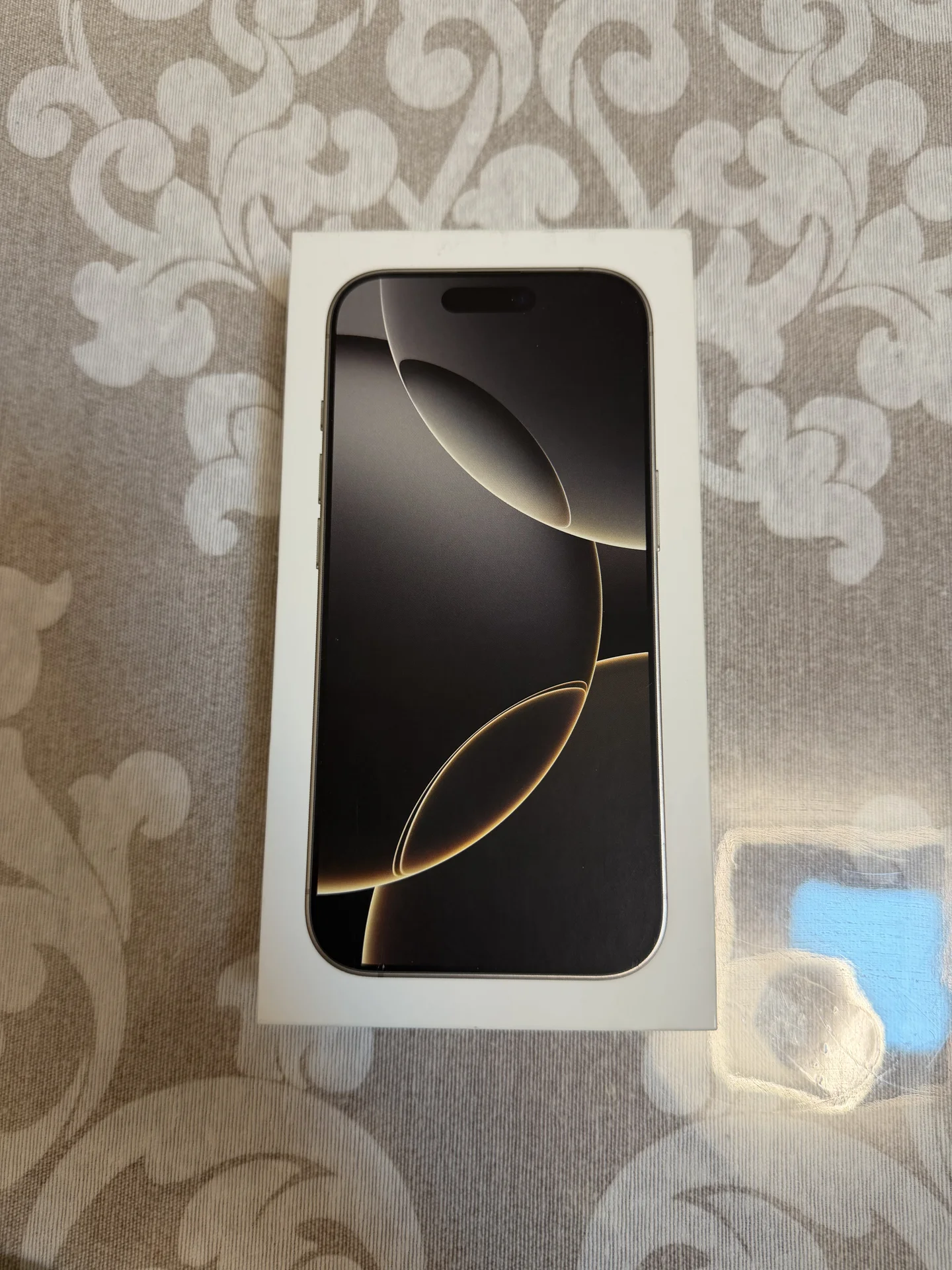 IPhone 16 pro 256gb SIM + eSIM - миниатюра 4