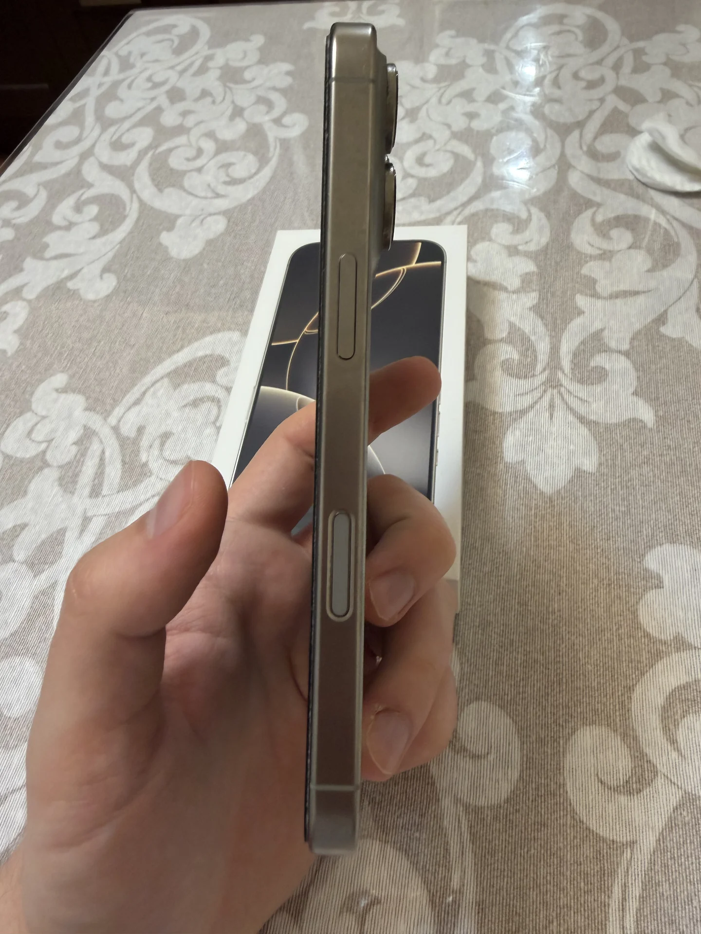 IPhone 16 pro 256gb SIM + eSIM - миниатюра 7