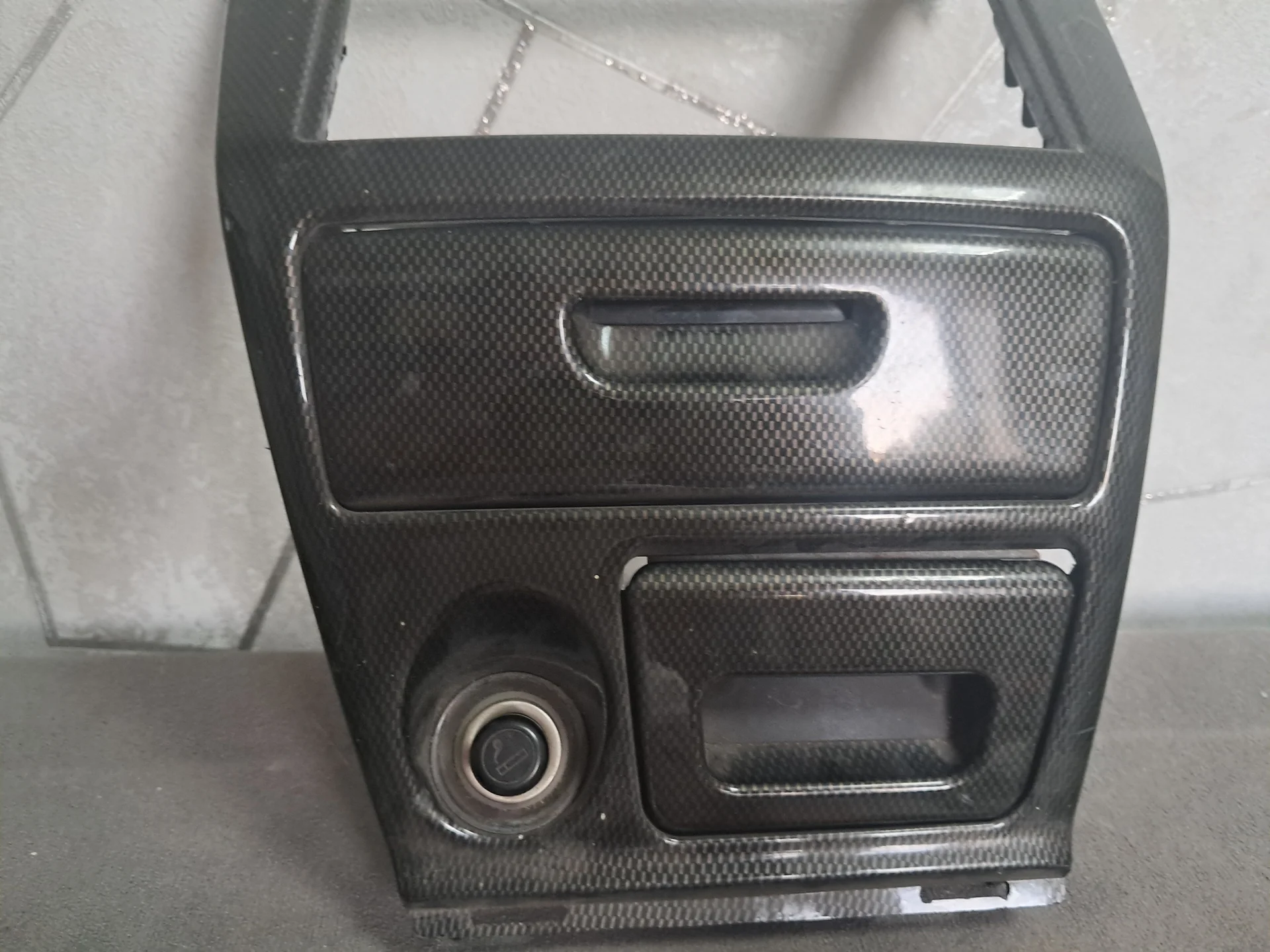 Центральная консоль Mitsubishi Galant EA7A - миниатюра 3