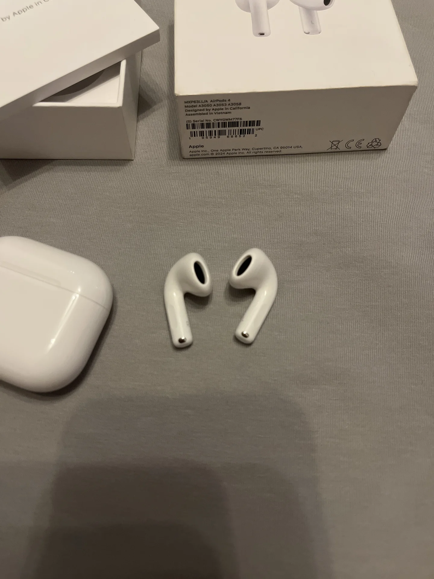 Наушники AirPods 4 - миниатюра 5