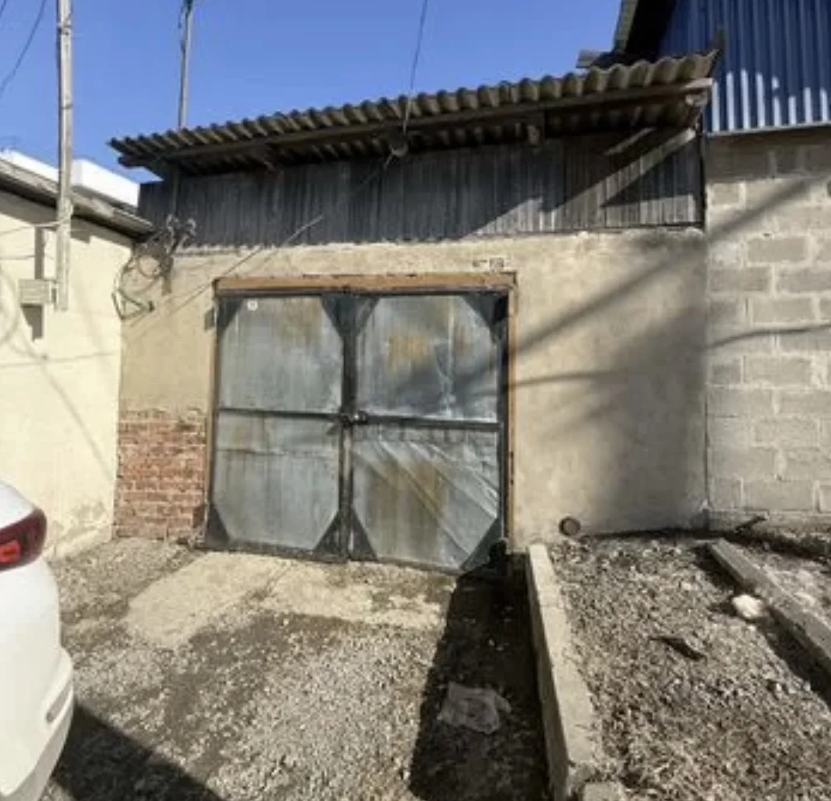 Гараж