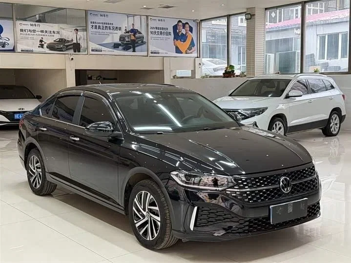 Volkswagen Lavida III Рестайлинг - миниатюра 2