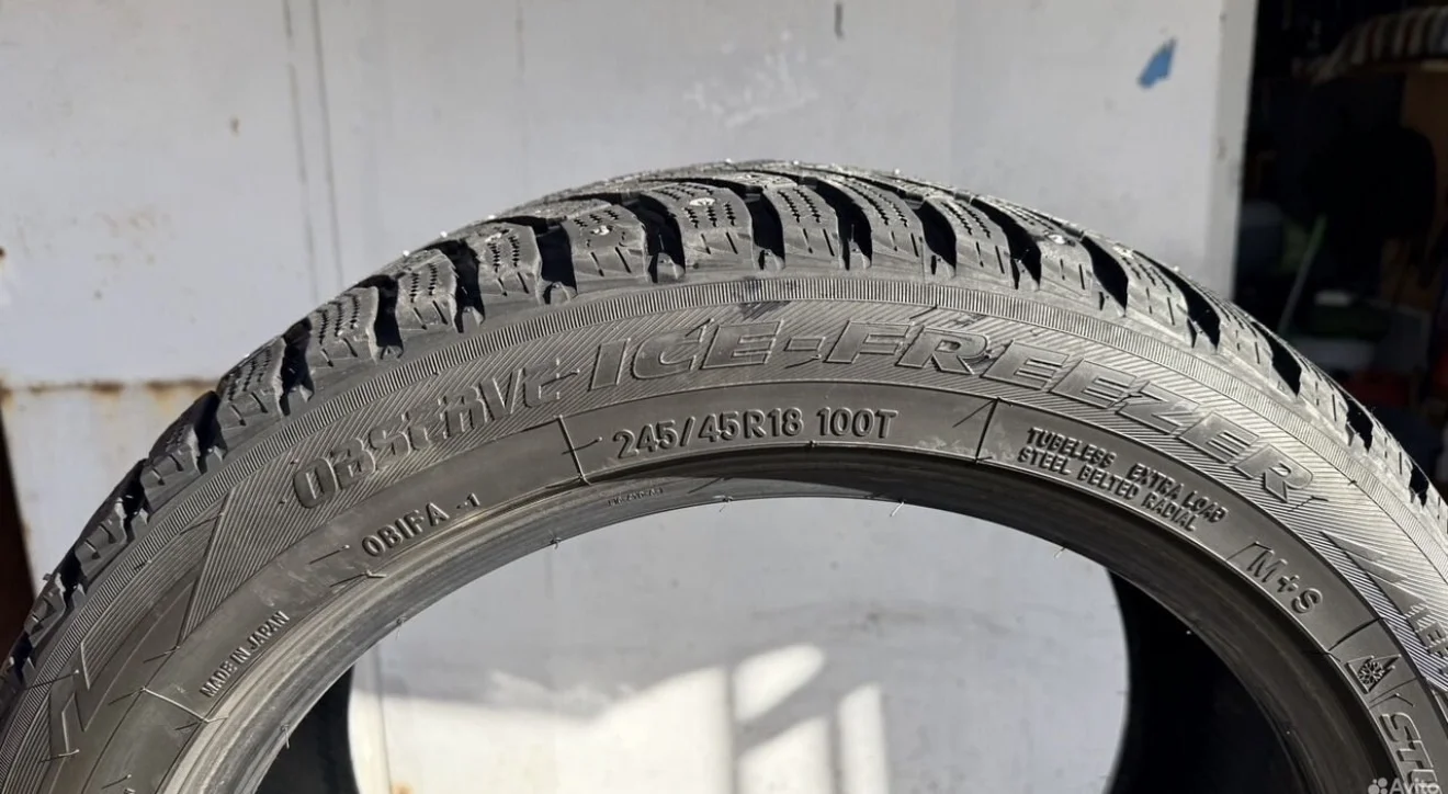Зимние шины TOYO 245/45/18 шипы - миниатюра 5