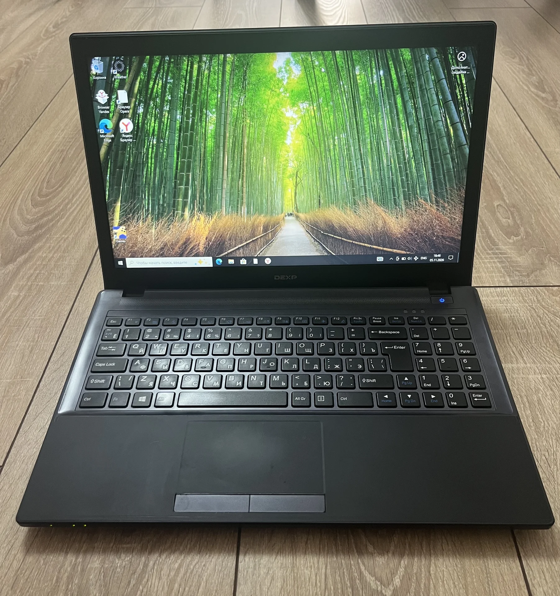 Ноутбук i5 12гб озу GeForce 940m - изображение 1