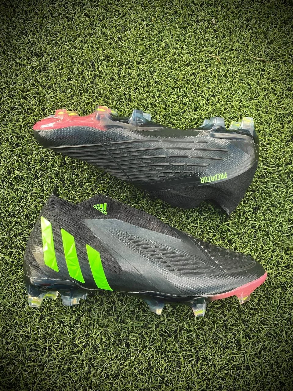Бутсы Adidas Predator - миниатюра 2