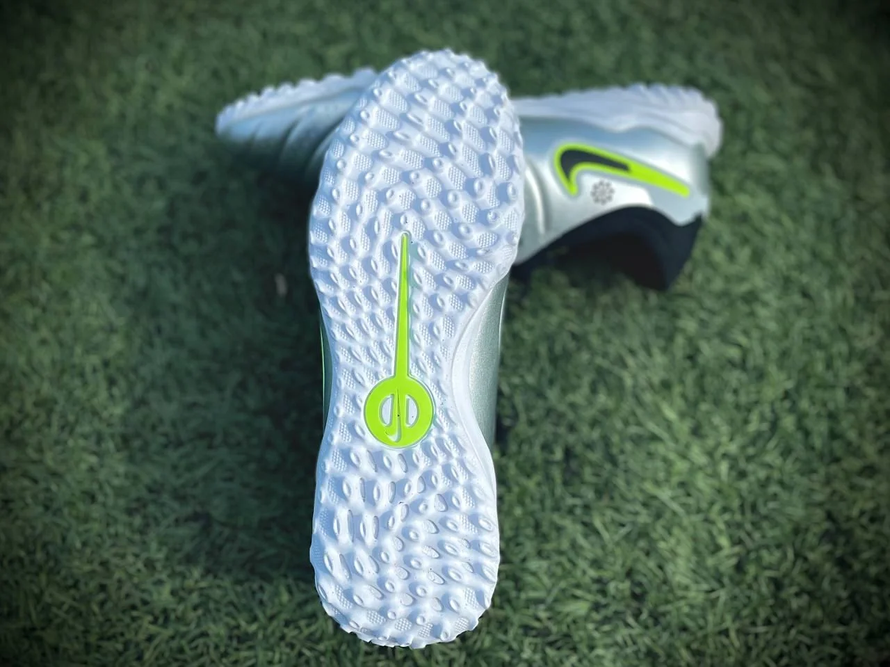Сороконожки Nike Tiempo Legend 10 Pro - миниатюра 3