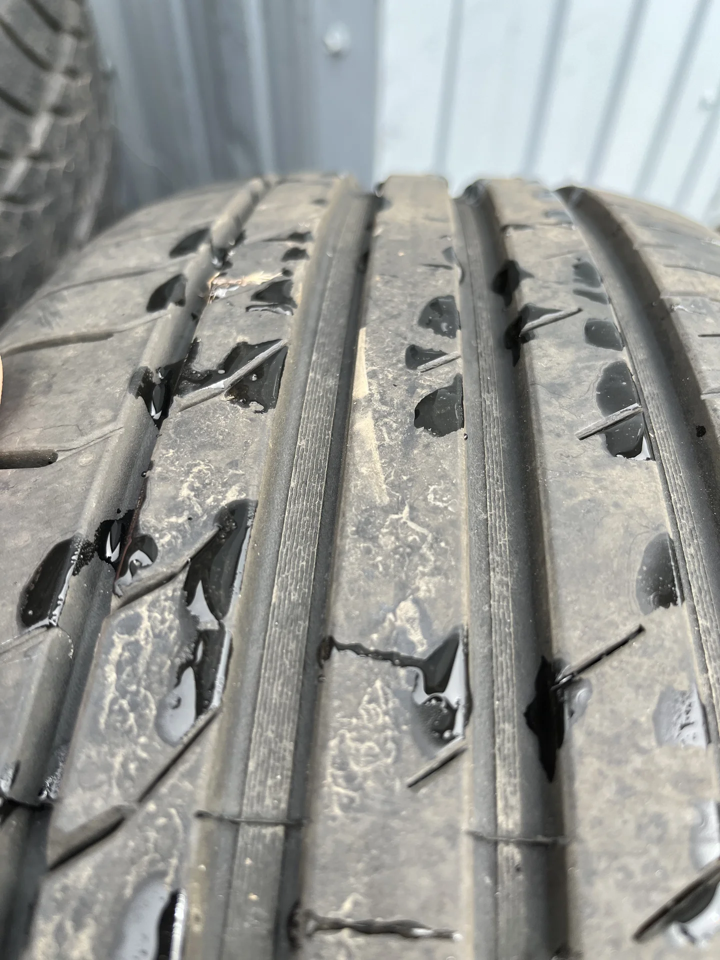 Шины летние 215/55 R17 - миниатюра 4